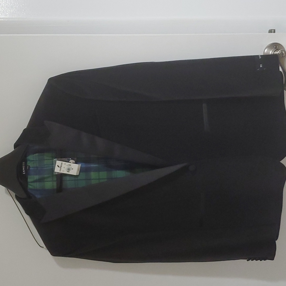 Express black valet tux